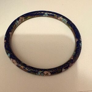 Cloisonné vintage bangle.